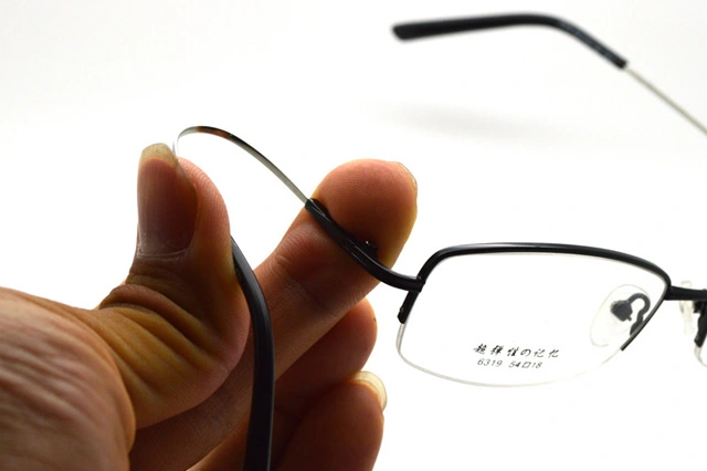 lightweight titanium glasses